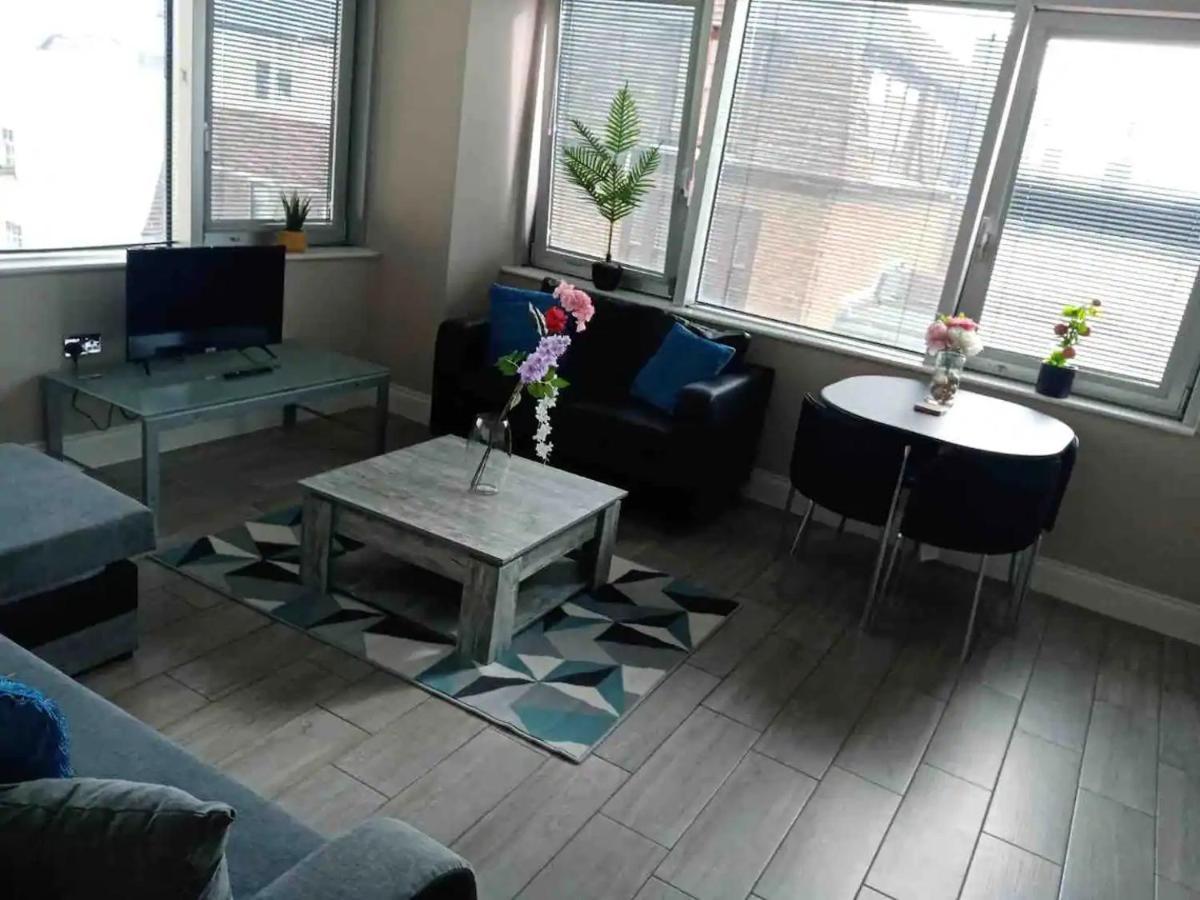 Beautiful Apartment Very Close To The Beach Hove Exterior foto