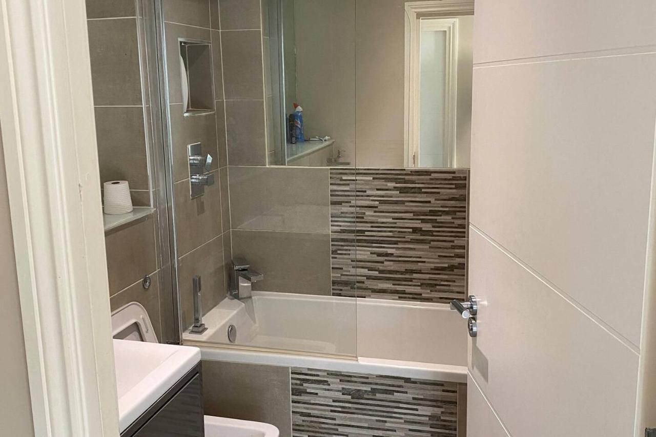 Beautiful Apartment Very Close To The Beach Hove Exterior foto